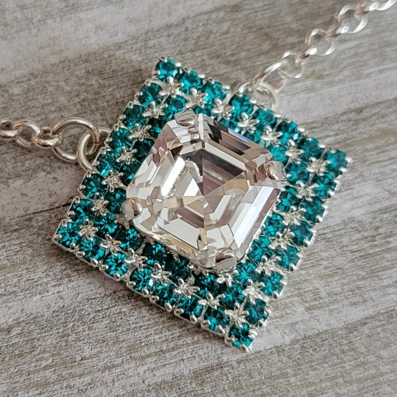 Crystal Pendant Necklace in Shiny Silver - Picture 9 of 10